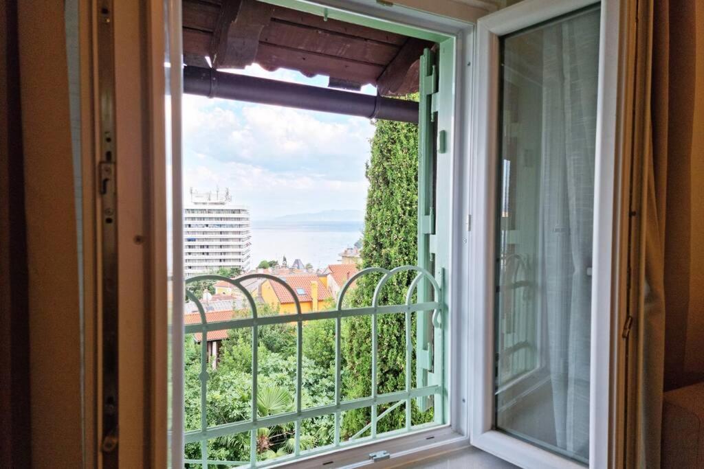 Apartment Julija โอปาติยา ภายนอก รูปภาพ